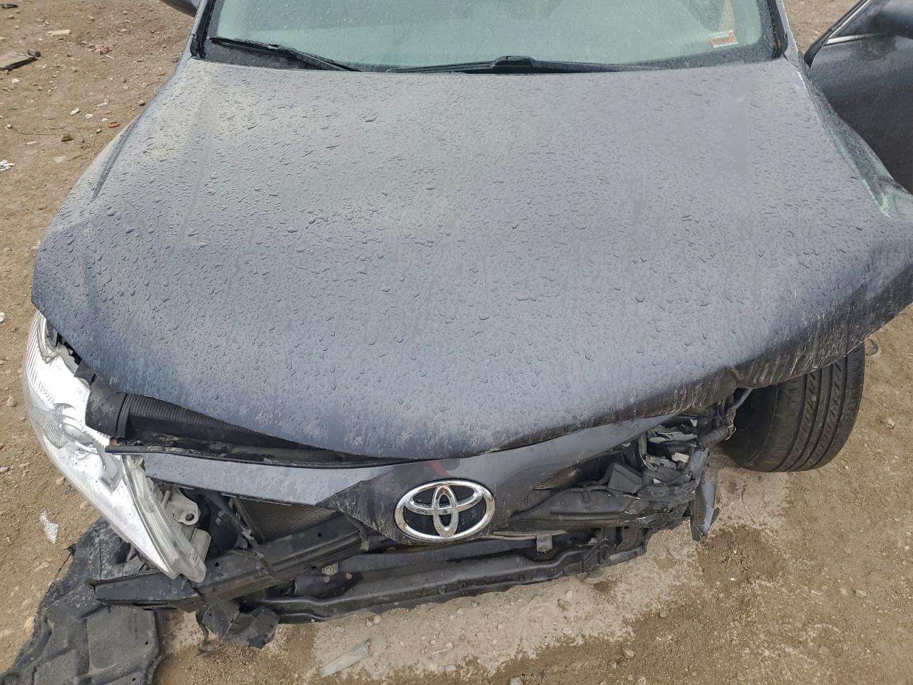 2011 TOYOTA CAMRY BASE photo 10