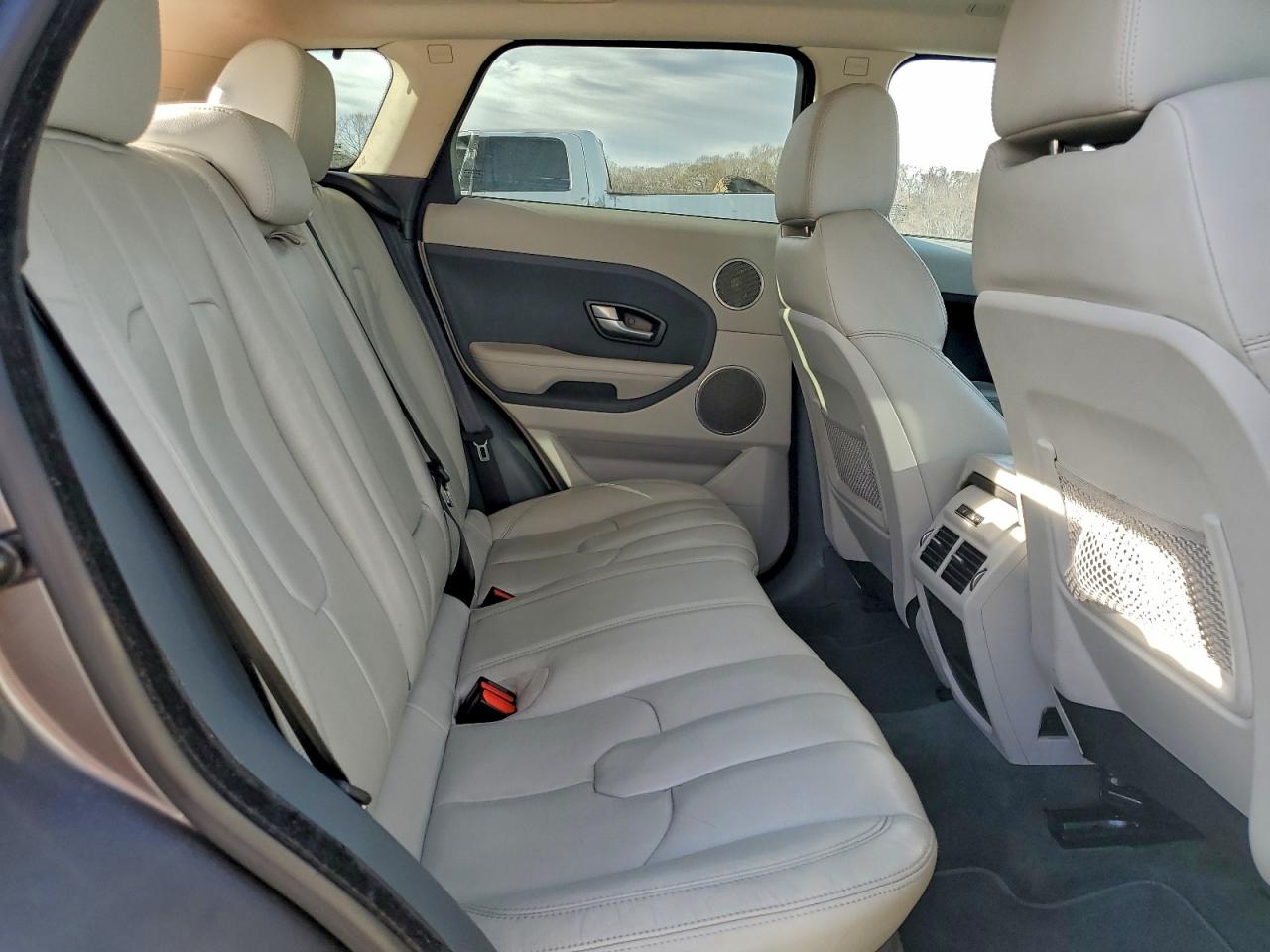 2015 LAND ROVER RANGE ROVER EVOQUE PURE PLUS photo 11