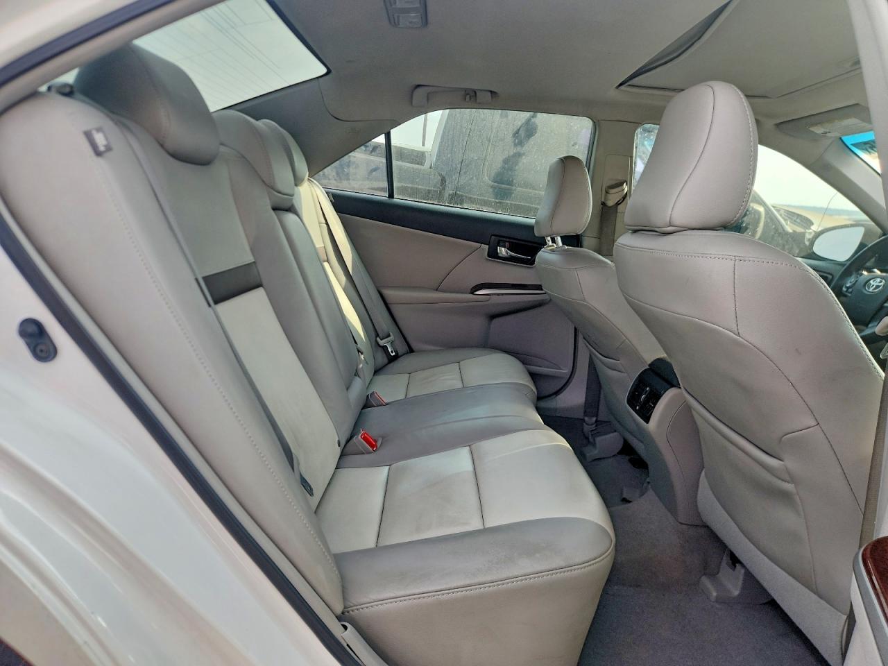 2012 TOYOTA CAMRY XLE V6 photo 10