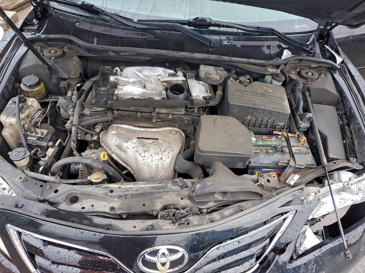 2011 TOYOTA CAMRY BASE photo 11