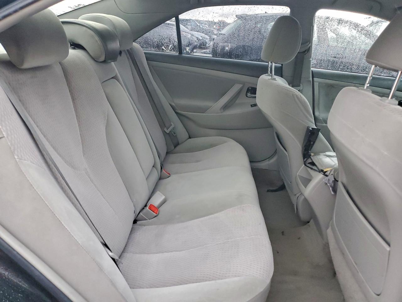 2011 TOYOTA CAMRY BASE photo 10