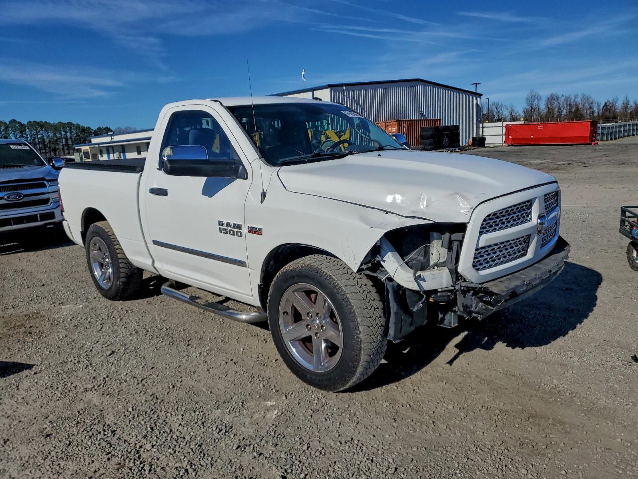 2014 RAM 1500 ST photo 4