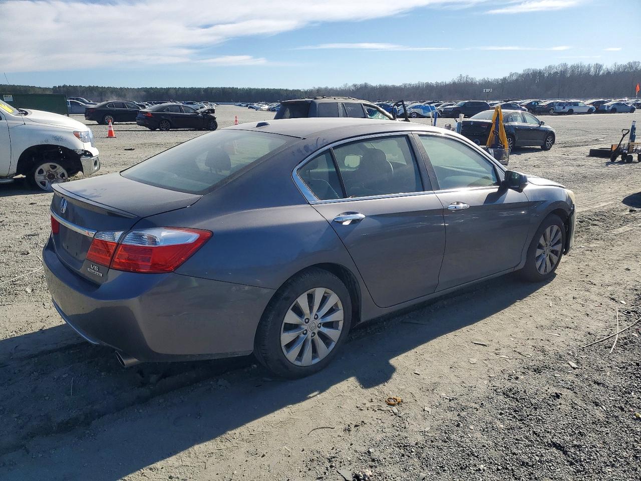 2014 HONDA ACCORD TOURING photo 3
