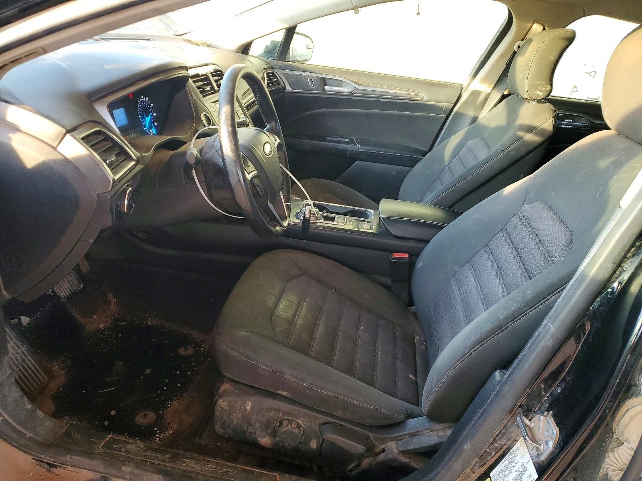 2017 FORD FUSION S photo 7