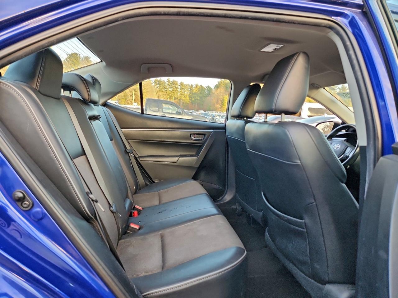 2015 TOYOTA COROLLA L photo 10