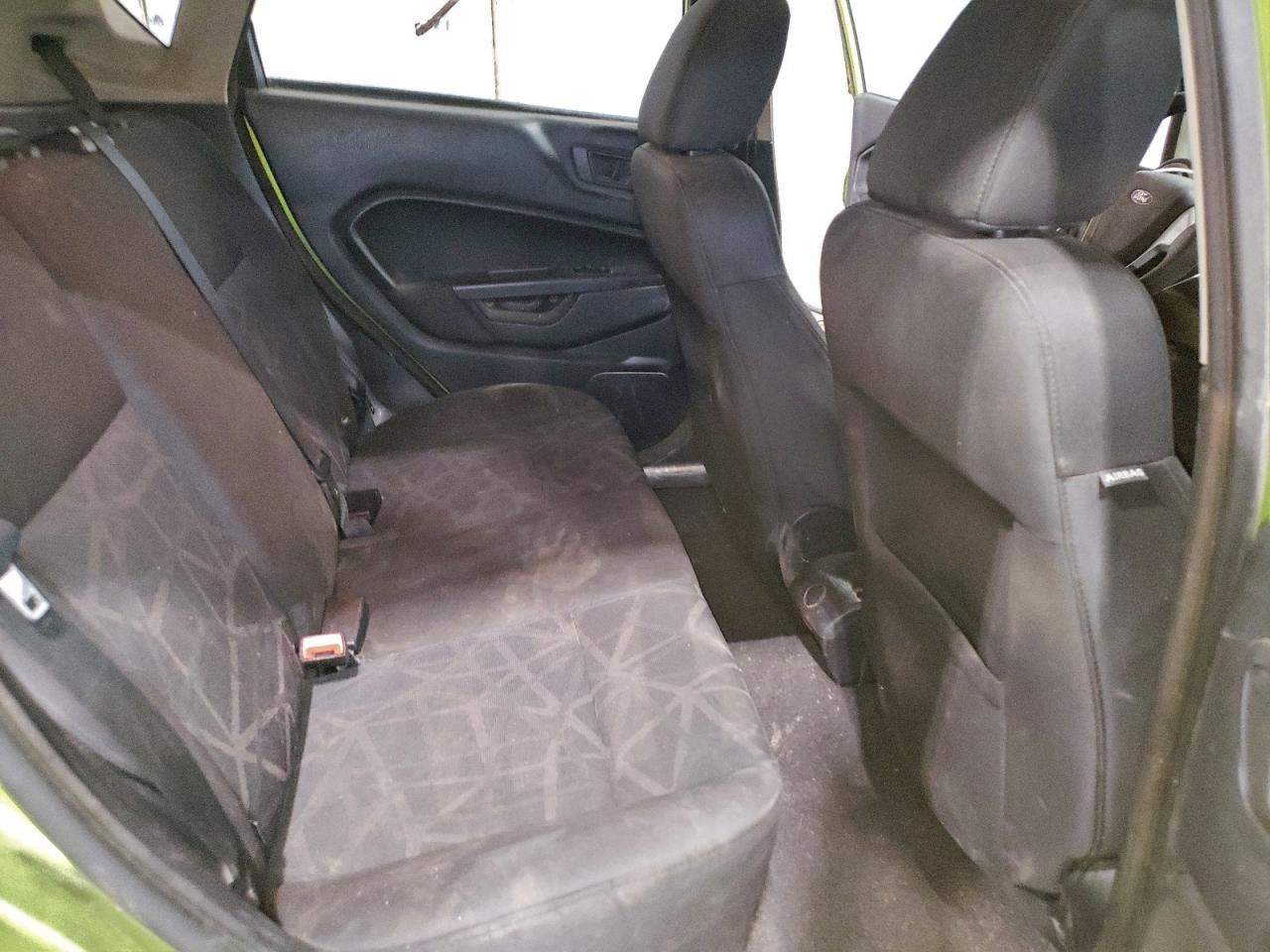 2011 FORD FIESTA SE photo 11