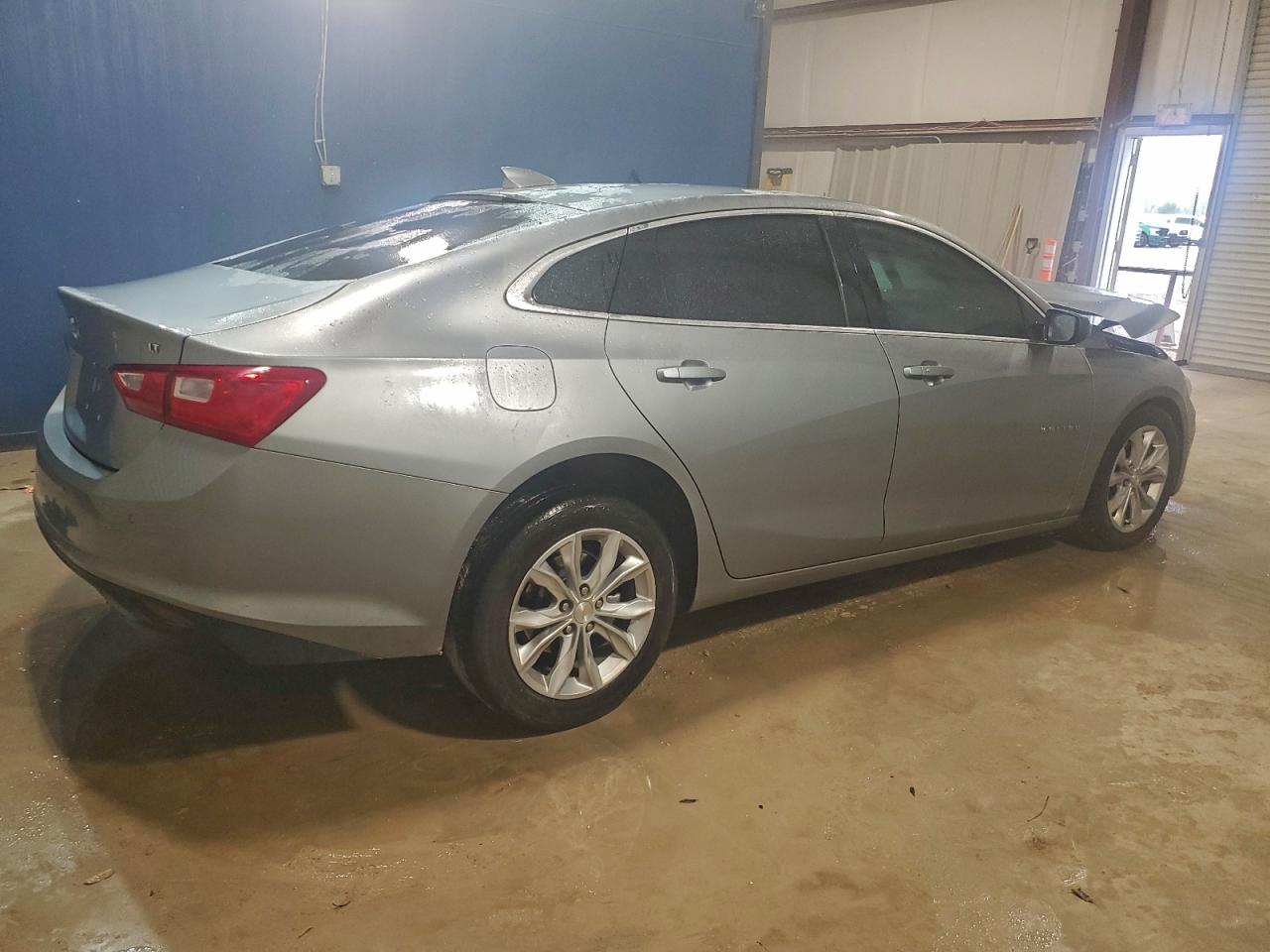 2025 CHEVROLET MALIBU LT photo 3