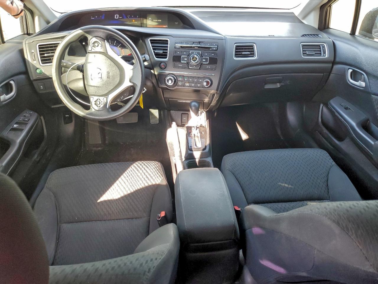 2015 HONDA CIVIC LX photo 8