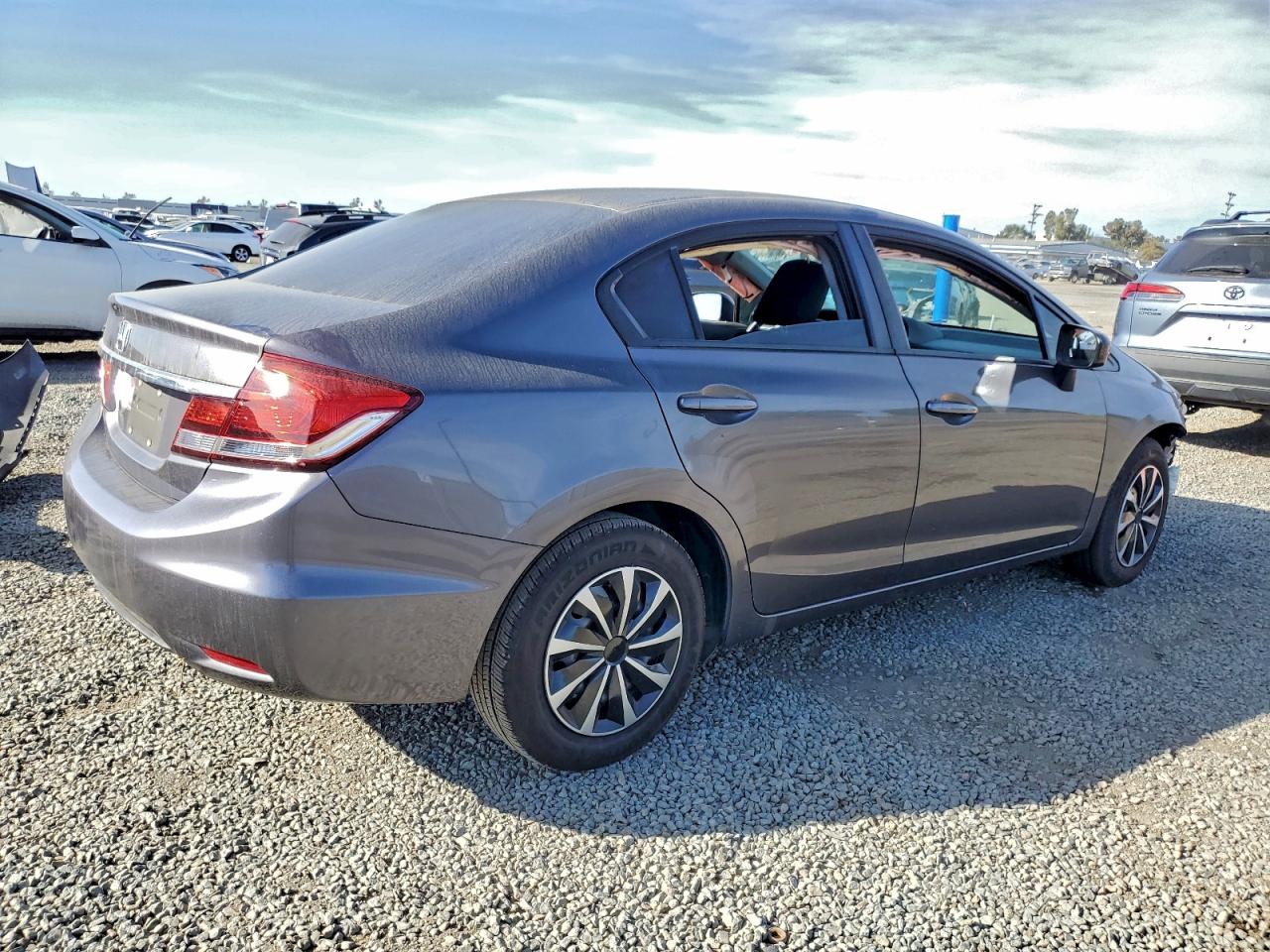2015 HONDA CIVIC LX photo 3