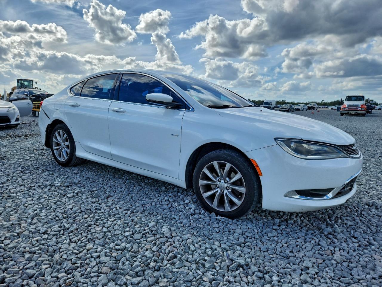 2015 CHRYSLER 200 C photo 4