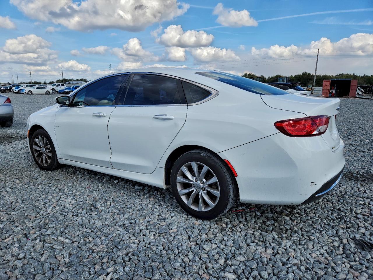 2015 CHRYSLER 200 C photo 2