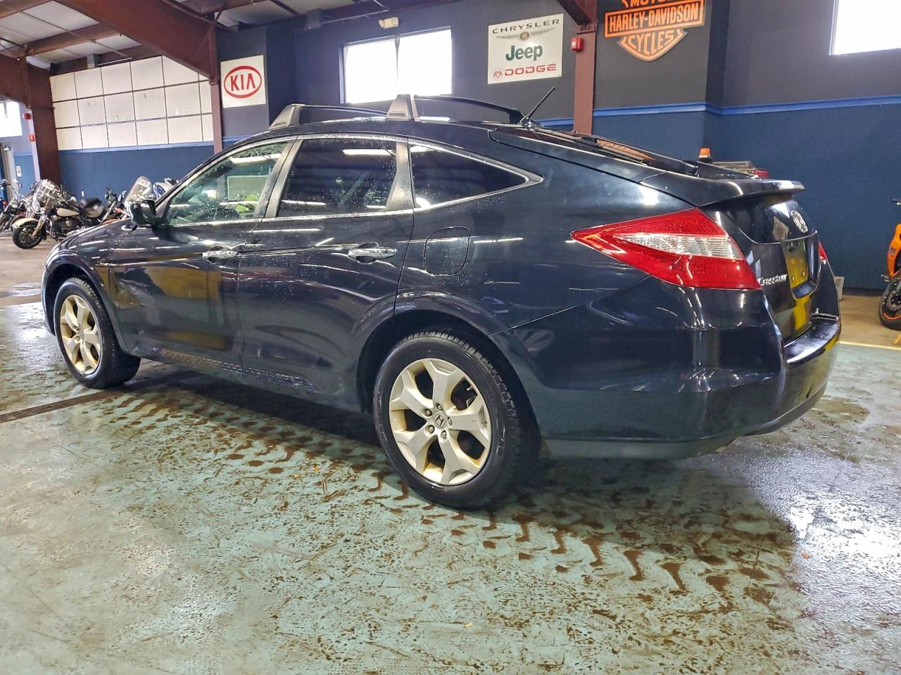 2012 HONDA CROSSTOUR EXL photo 2