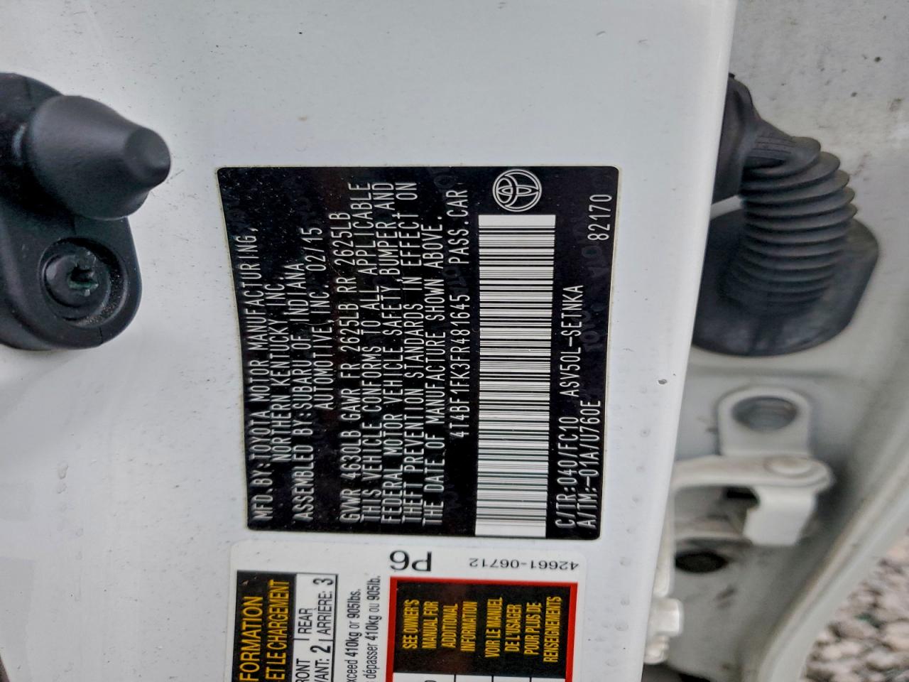 2015 TOYOTA CAMRY LE photo 12