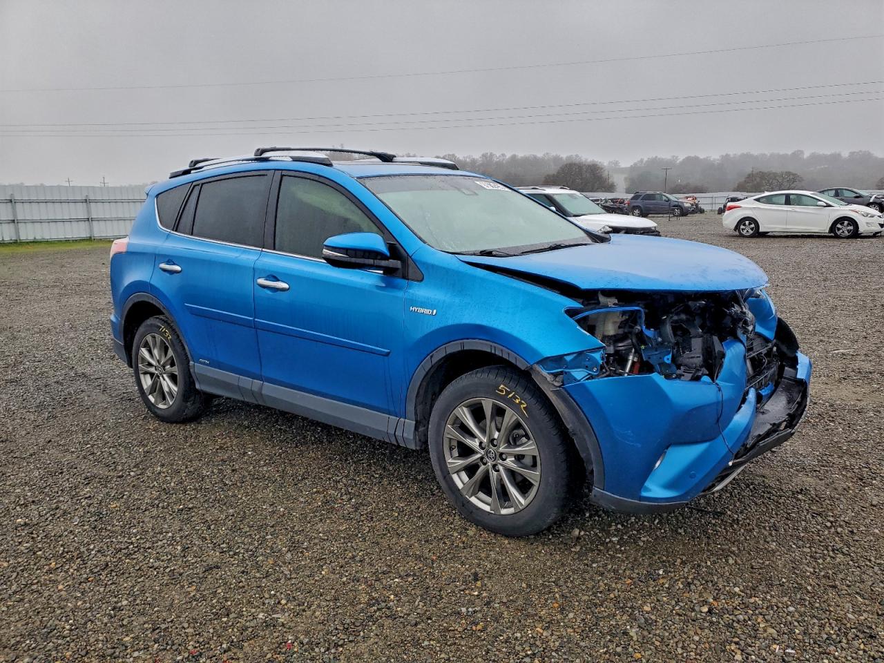 2016 TOYOTA RAV4 HV photo 4