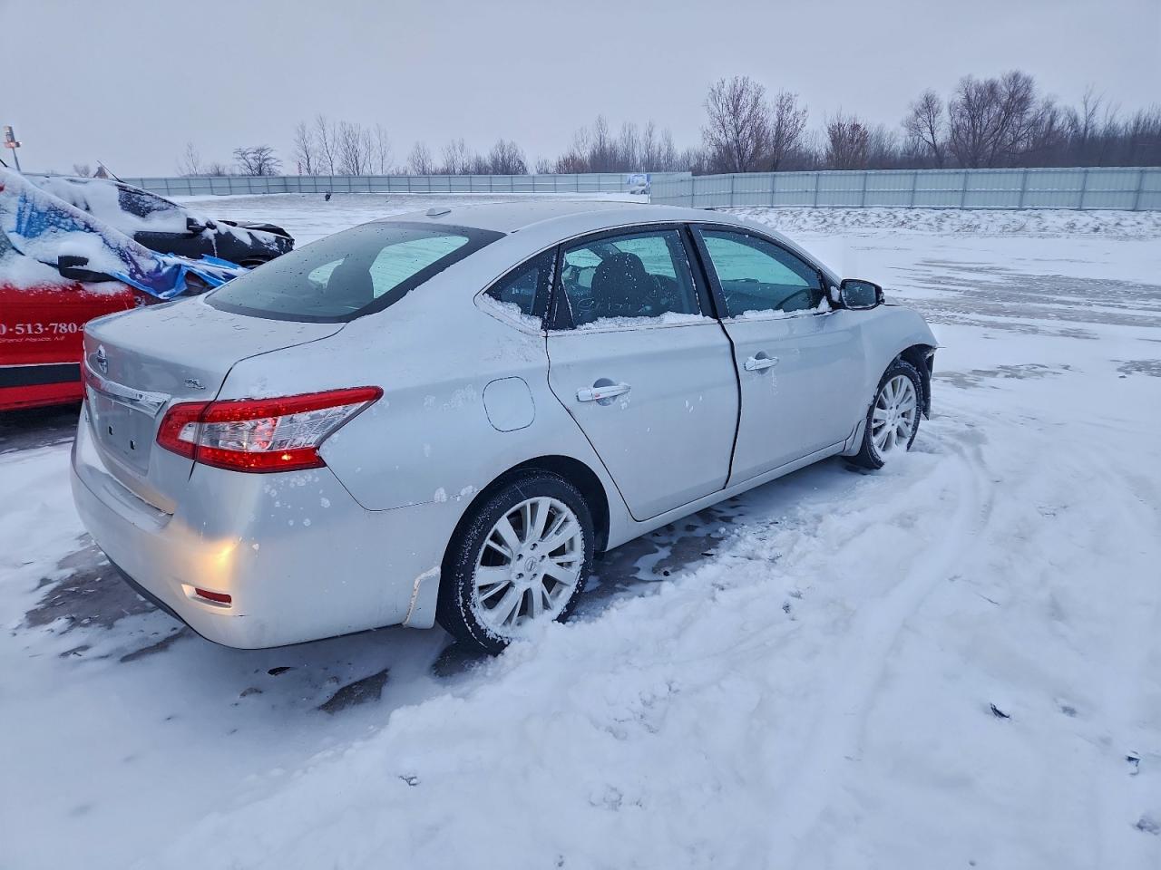 2015 NISSAN SENTRA S photo 5