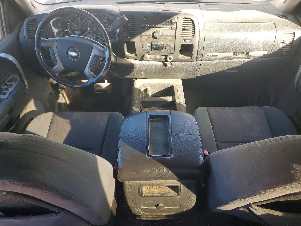 2009 CHEVROLET SILVERADO C1500 LT photo 8