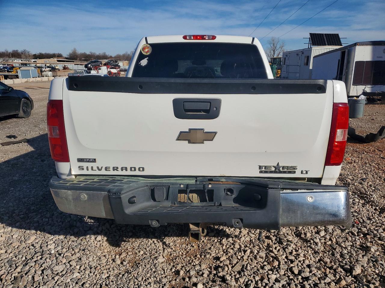 2009 CHEVROLET SILVERADO C1500 LT photo 6