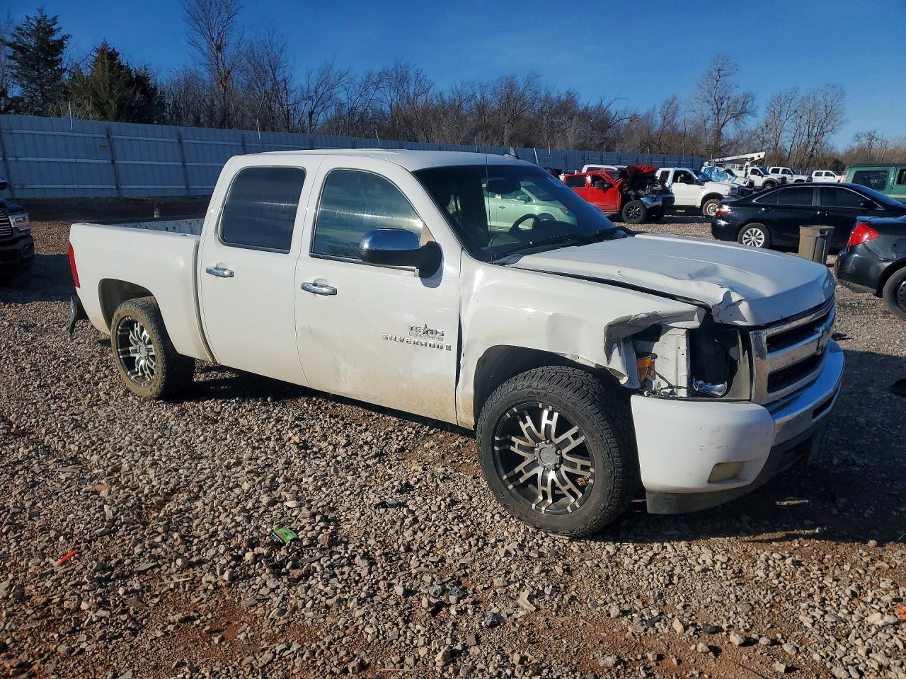 2009 CHEVROLET SILVERADO C1500 LT photo 4