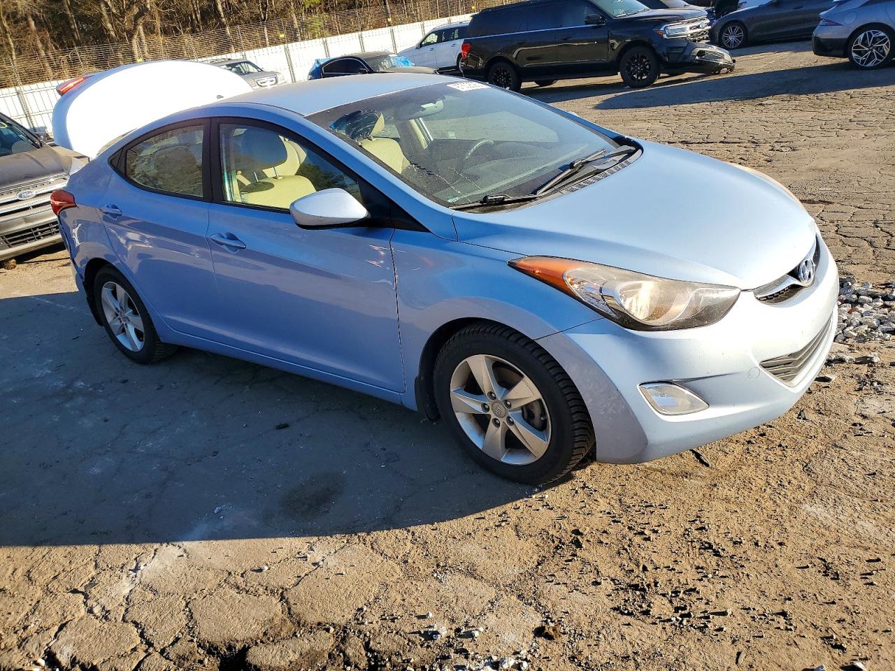 2013 HYUNDAI ELANTRA GLS photo 4