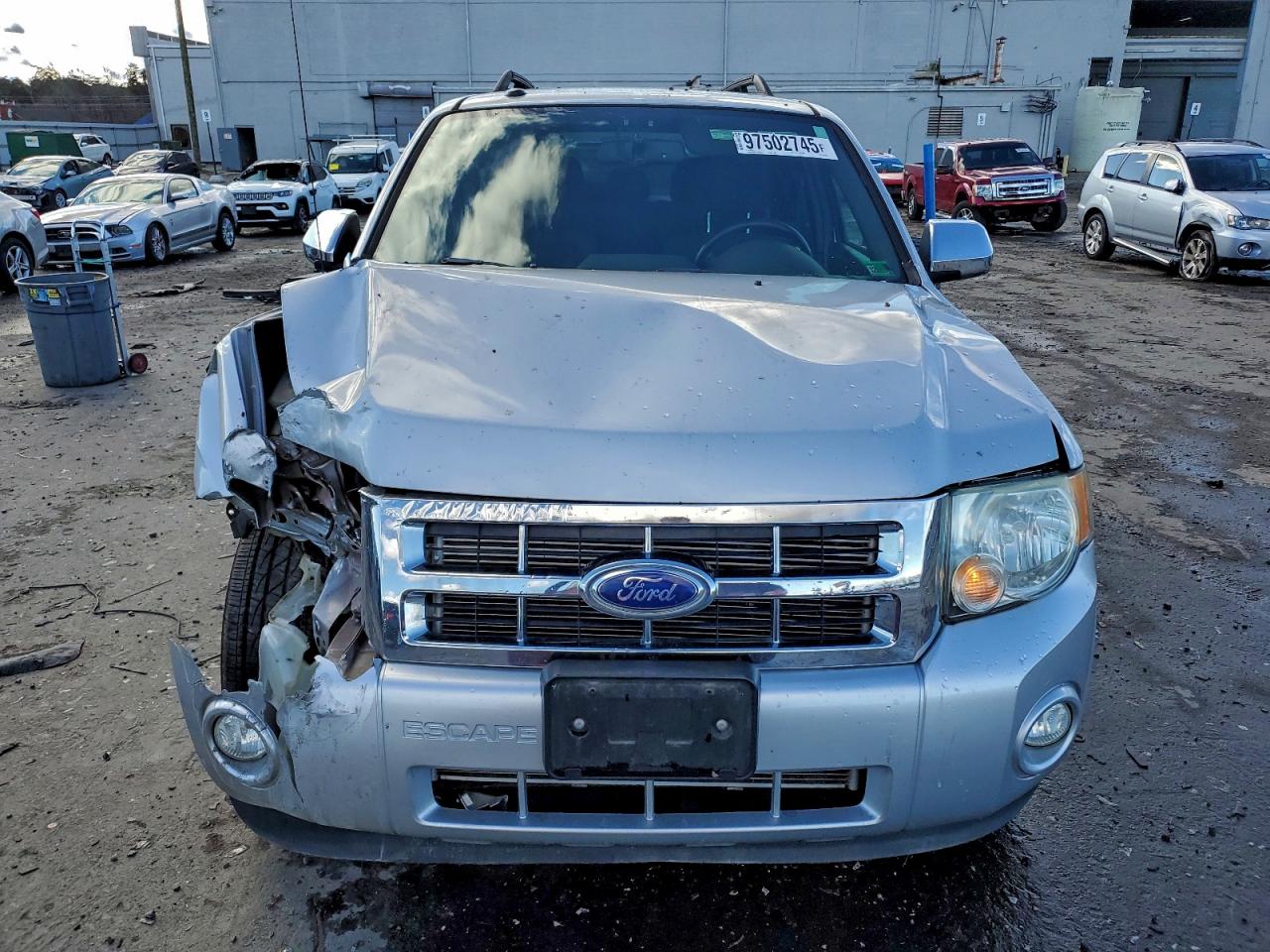 2011 FORD ESCAPE XLT photo 5