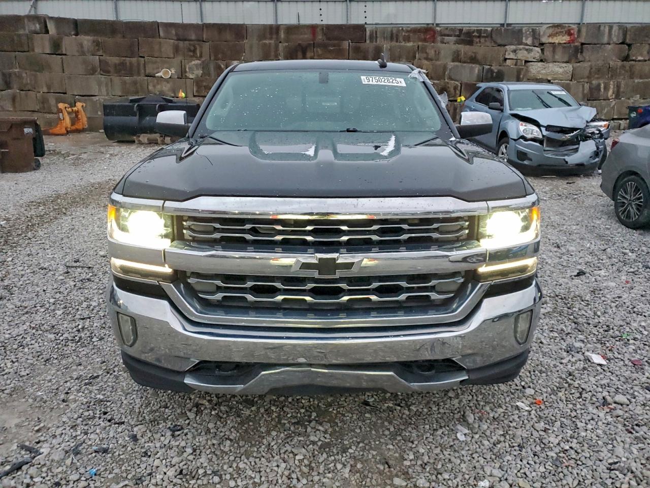 2016 CHEVROLET SILVERADO K1500 LTZ photo 5