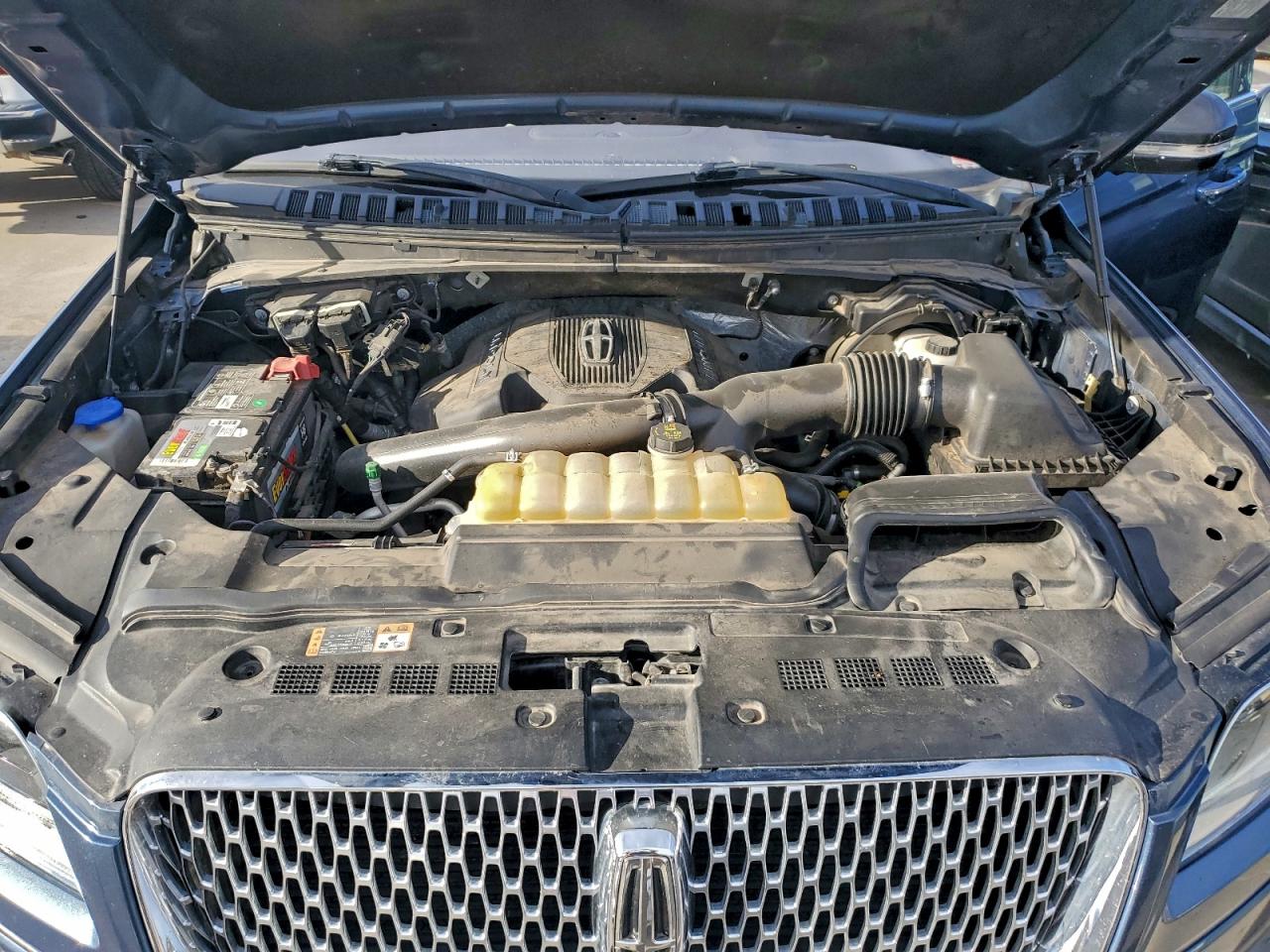 2018 LINCOLN NAVIGATOR RESERVE photo 23