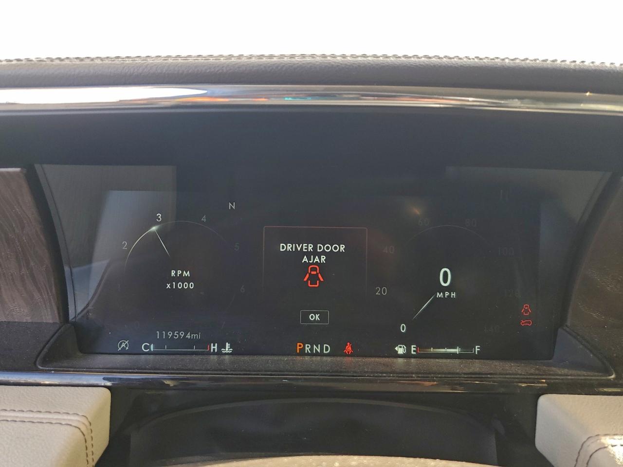 2018 LINCOLN NAVIGATOR RESERVE photo 17