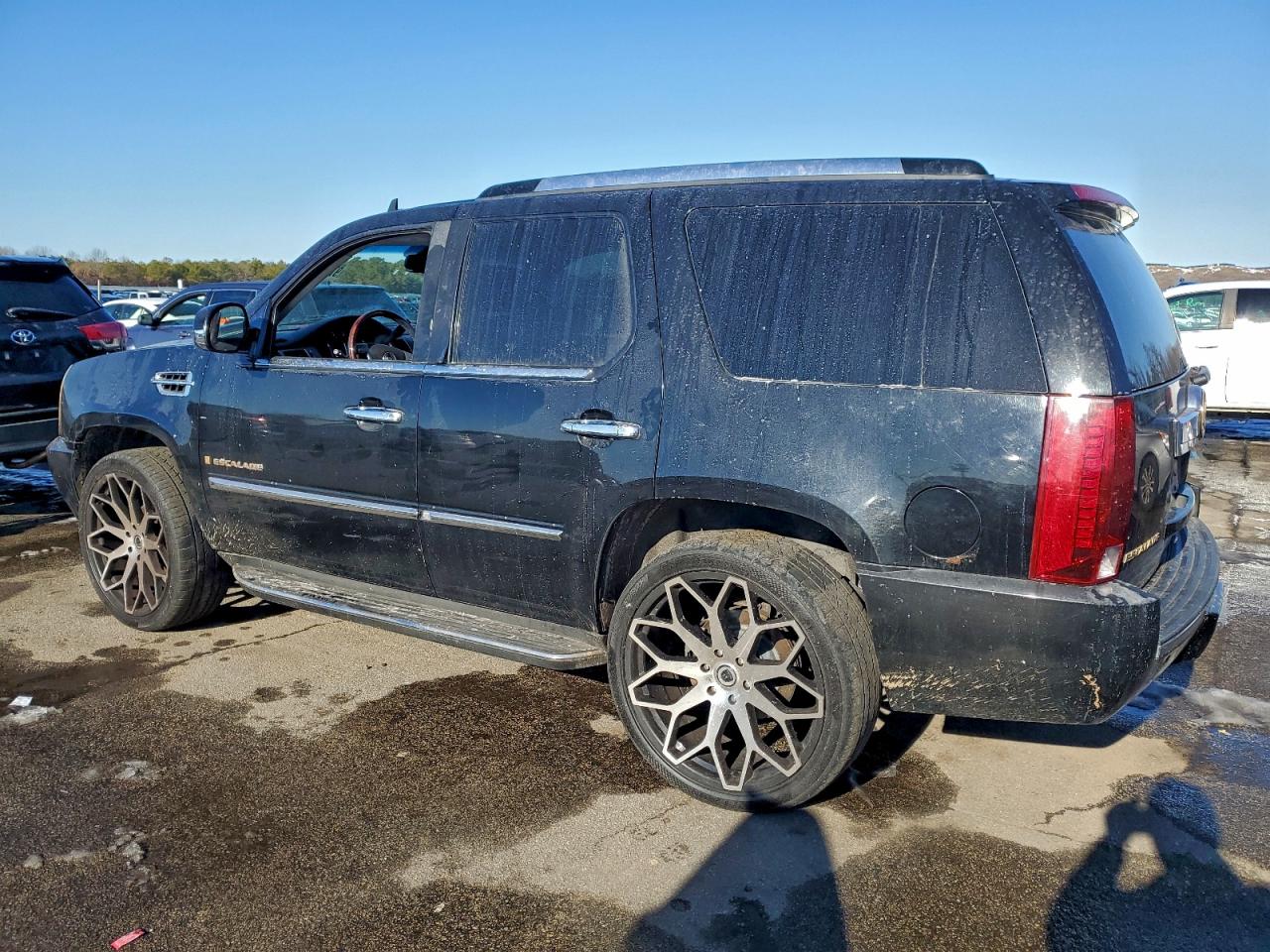 2007 CADILLAC ESCALADE LUXURY photo 2