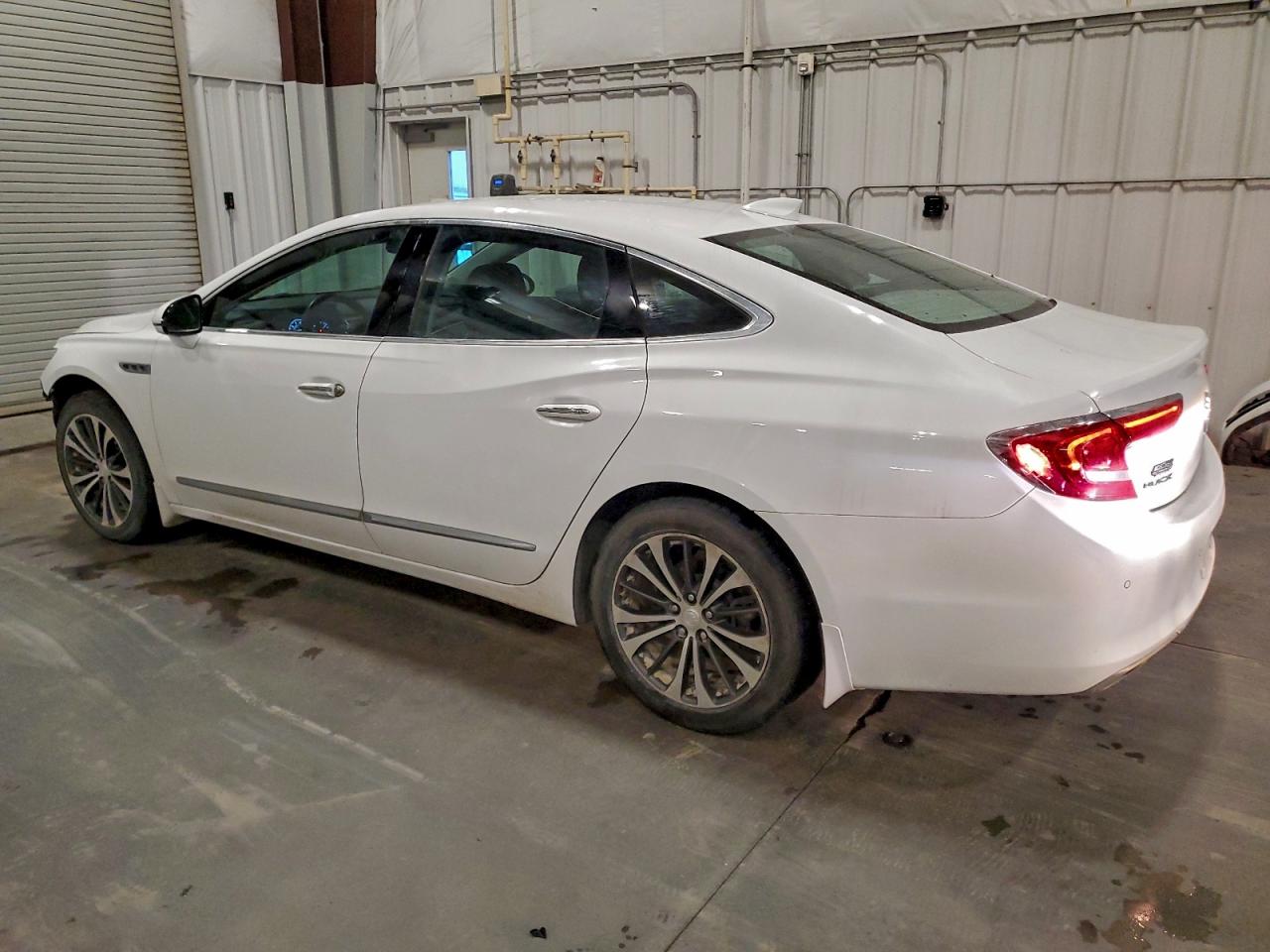 2017 BUICK LACROSSE ESSENCE photo 2
