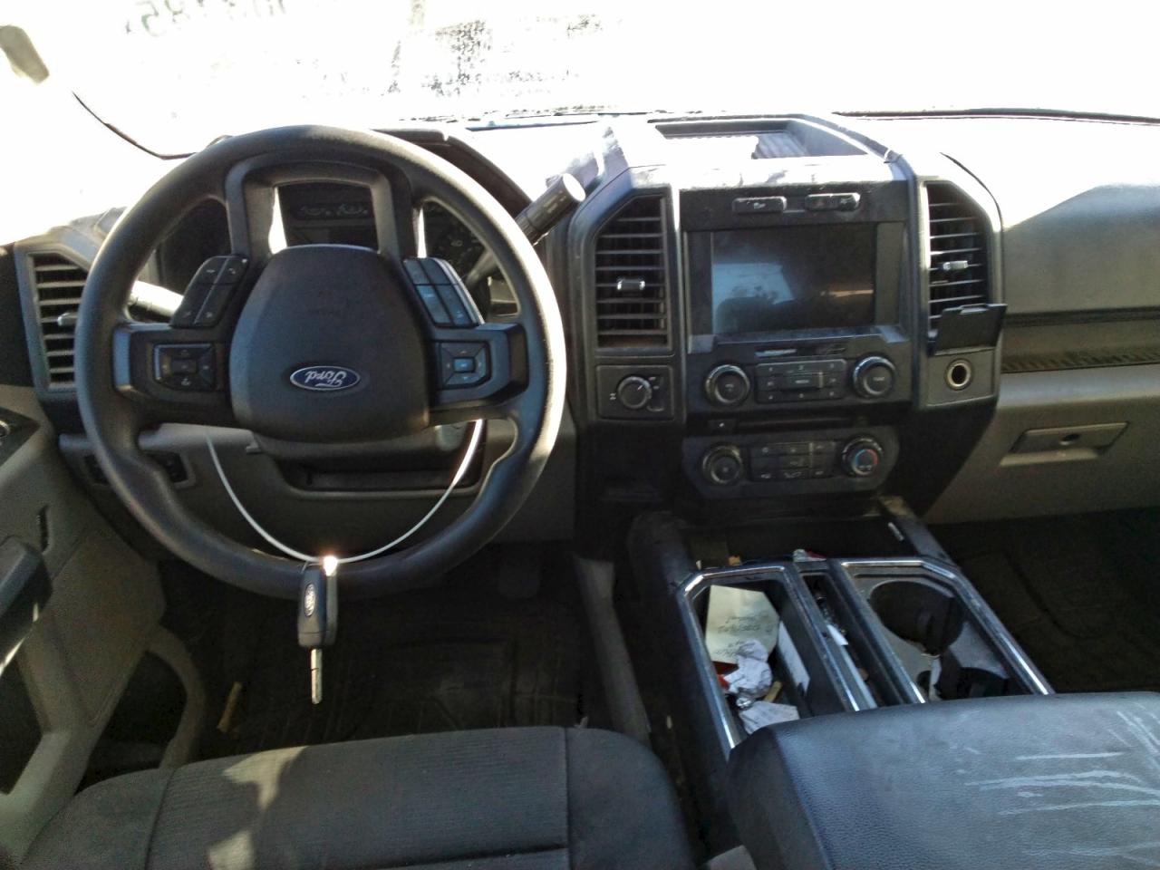 2017 FORD F150 SUPERCREW photo 8