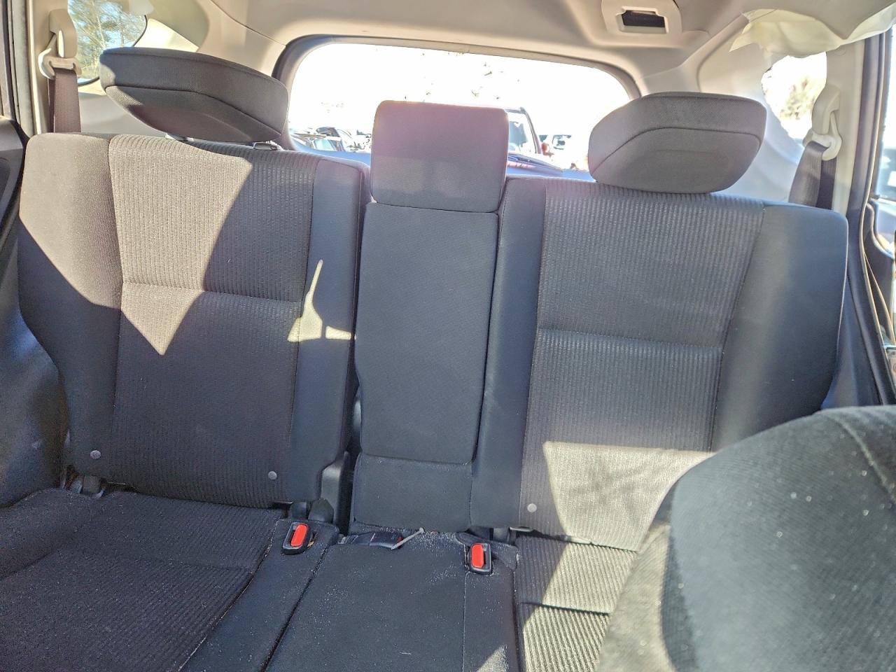 2017 TOYOTA RAV4 LE photo 10