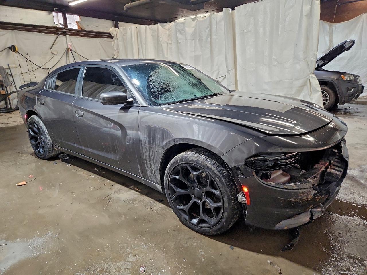 2016 DODGE CHARGER SE photo 4