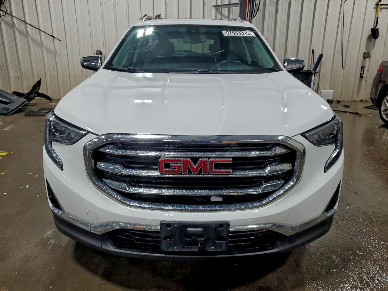 2018 GMC TERRAIN SLT photo 5