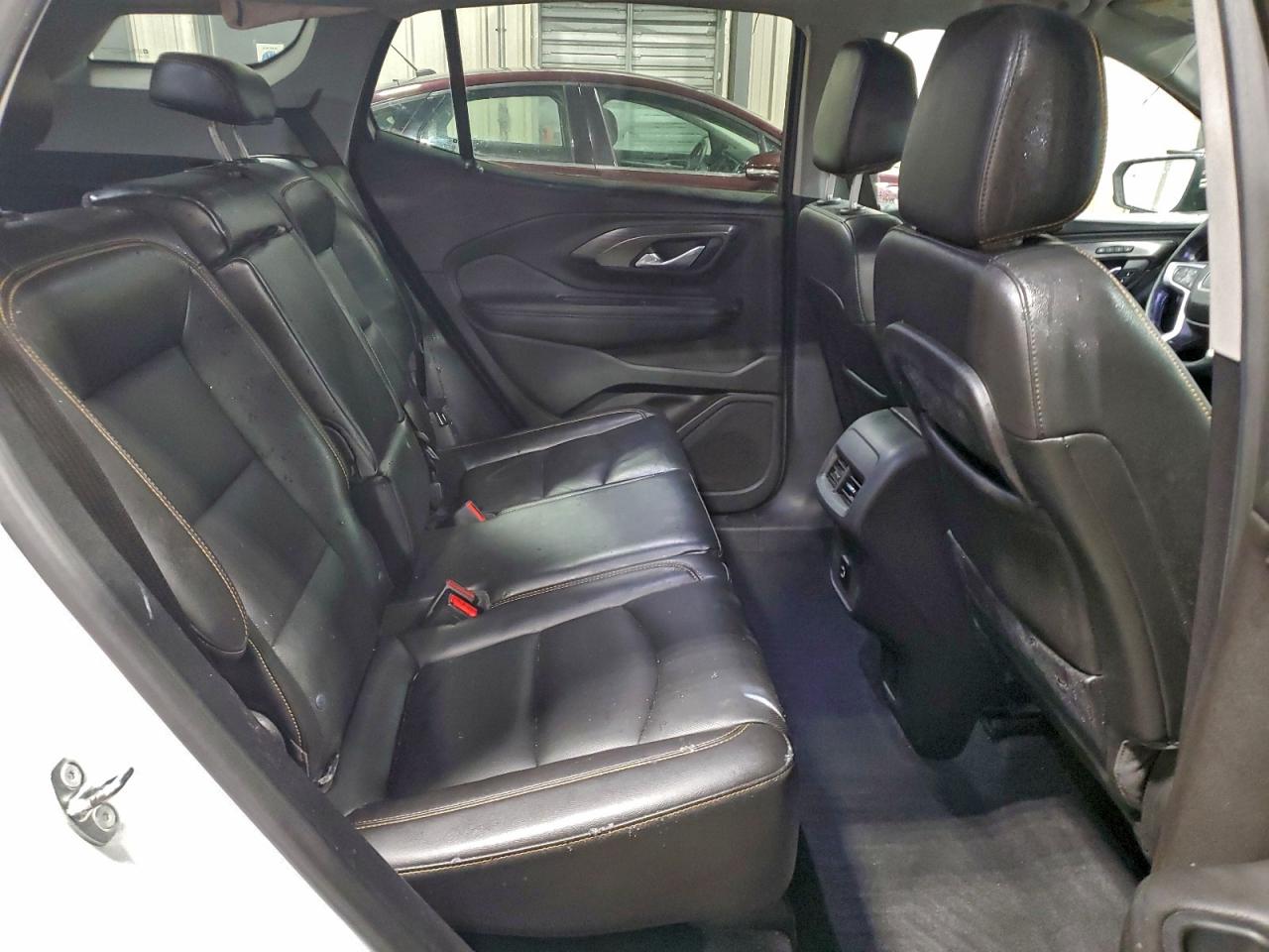2018 GMC TERRAIN SLT photo 11