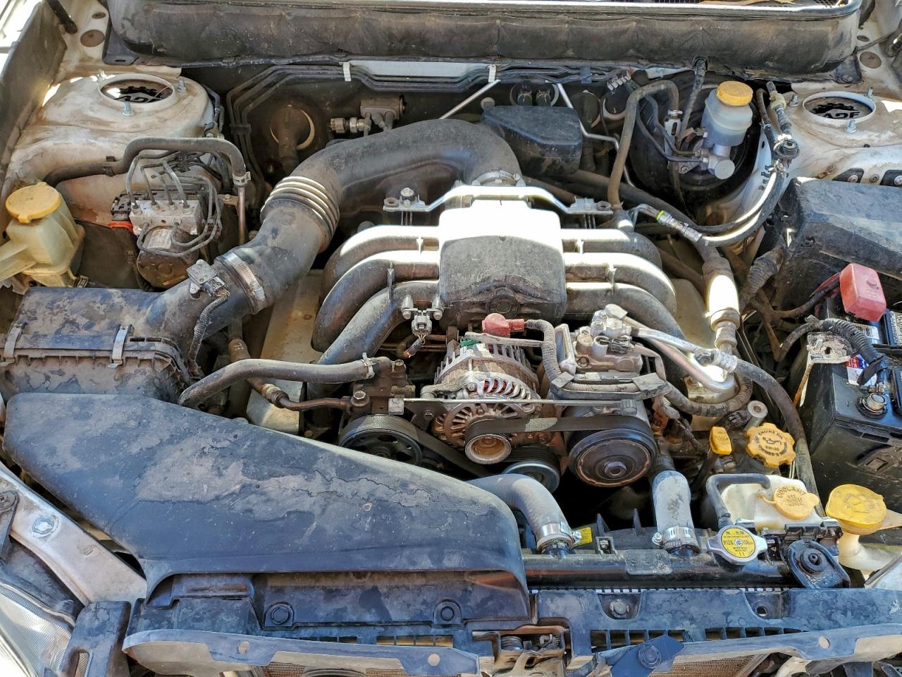 2011 SUBARU OUTBACK 3.6R LIMITED photo 12