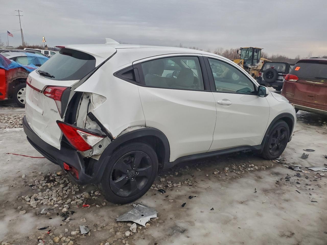 2019 HONDA HR-V LX photo 3