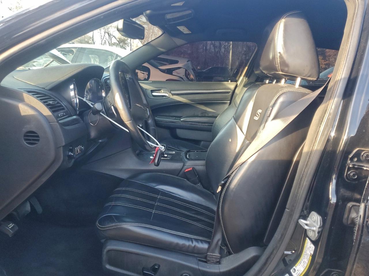2014 CHRYSLER 300 S photo 7