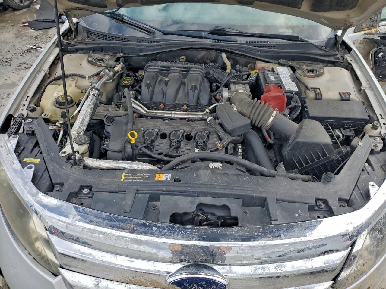 2010 FORD FUSION SE photo 11