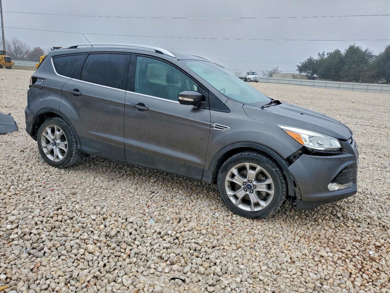2016 FORD ESCAPE TITANIUM photo 4