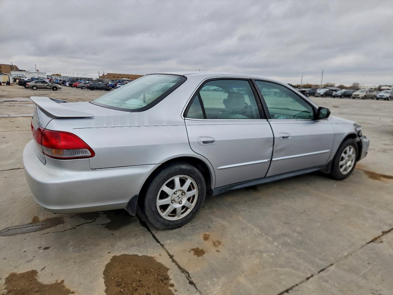 2002 HONDA ACCORD SE photo 3
