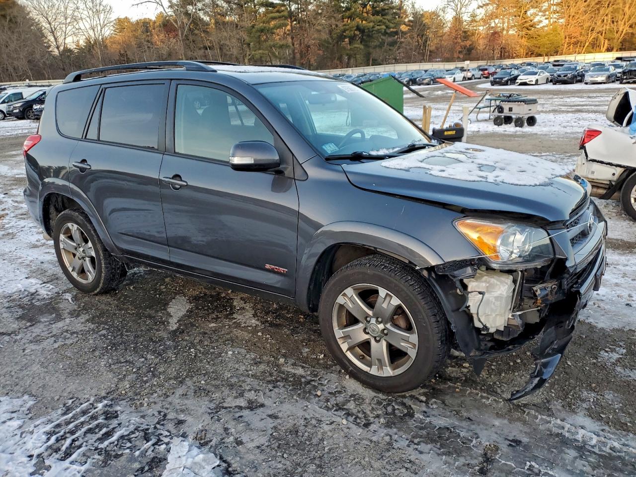 2011 TOYOTA RAV4 SPORT photo 4