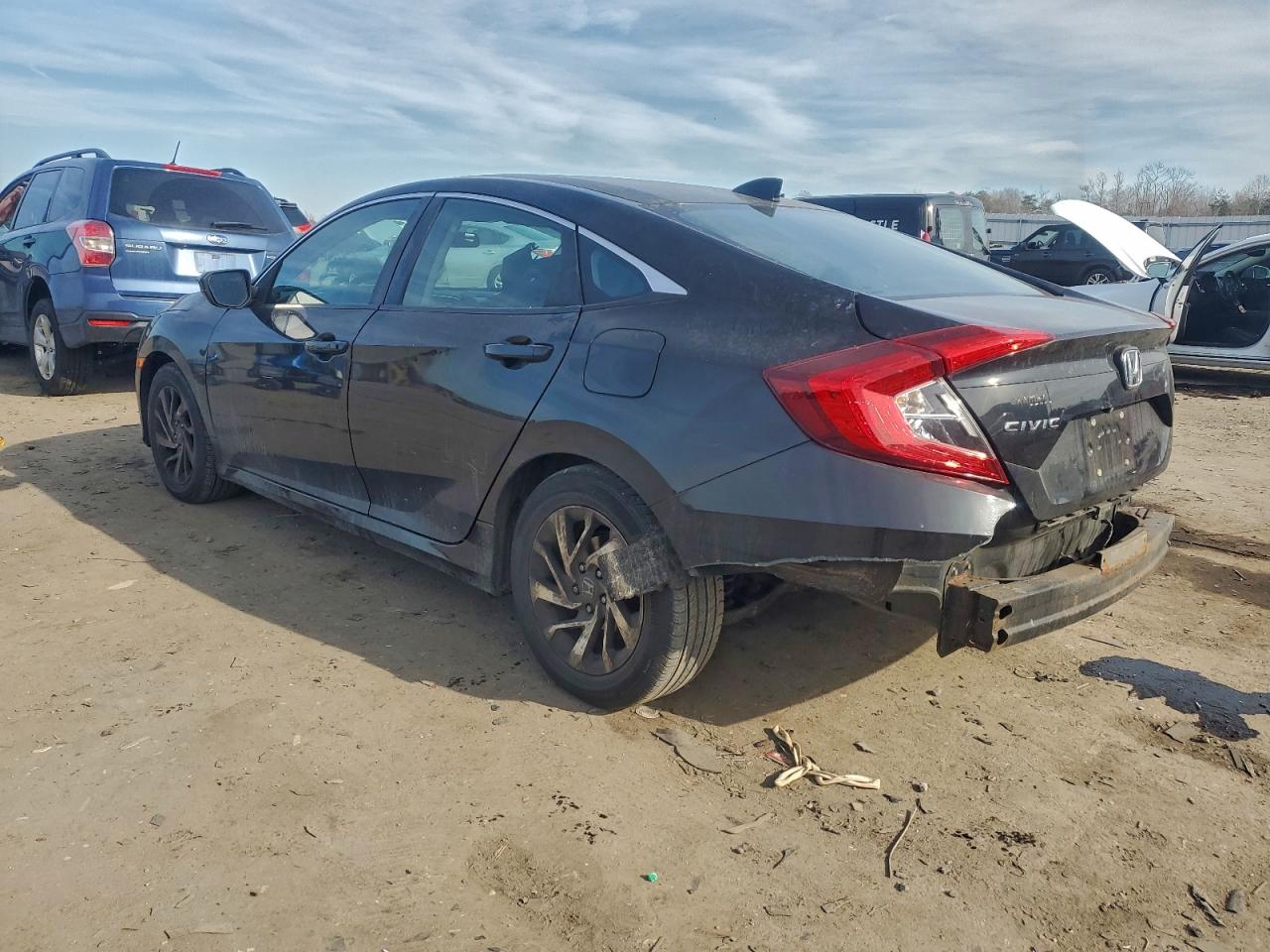 2017 HONDA CIVIC EX photo 2