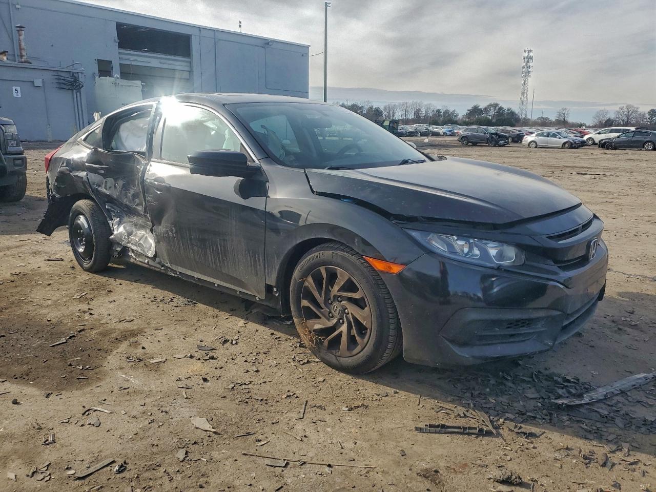2017 HONDA CIVIC EX photo 4