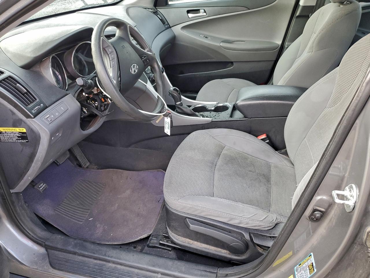 2014 HYUNDAI SONATA GLS photo 7
