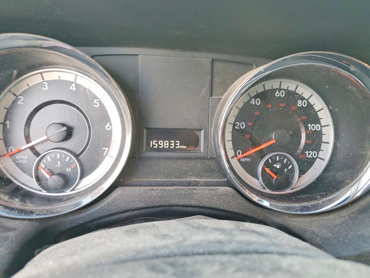 2013 DODGE GRAND CARAVAN SXT photo 9