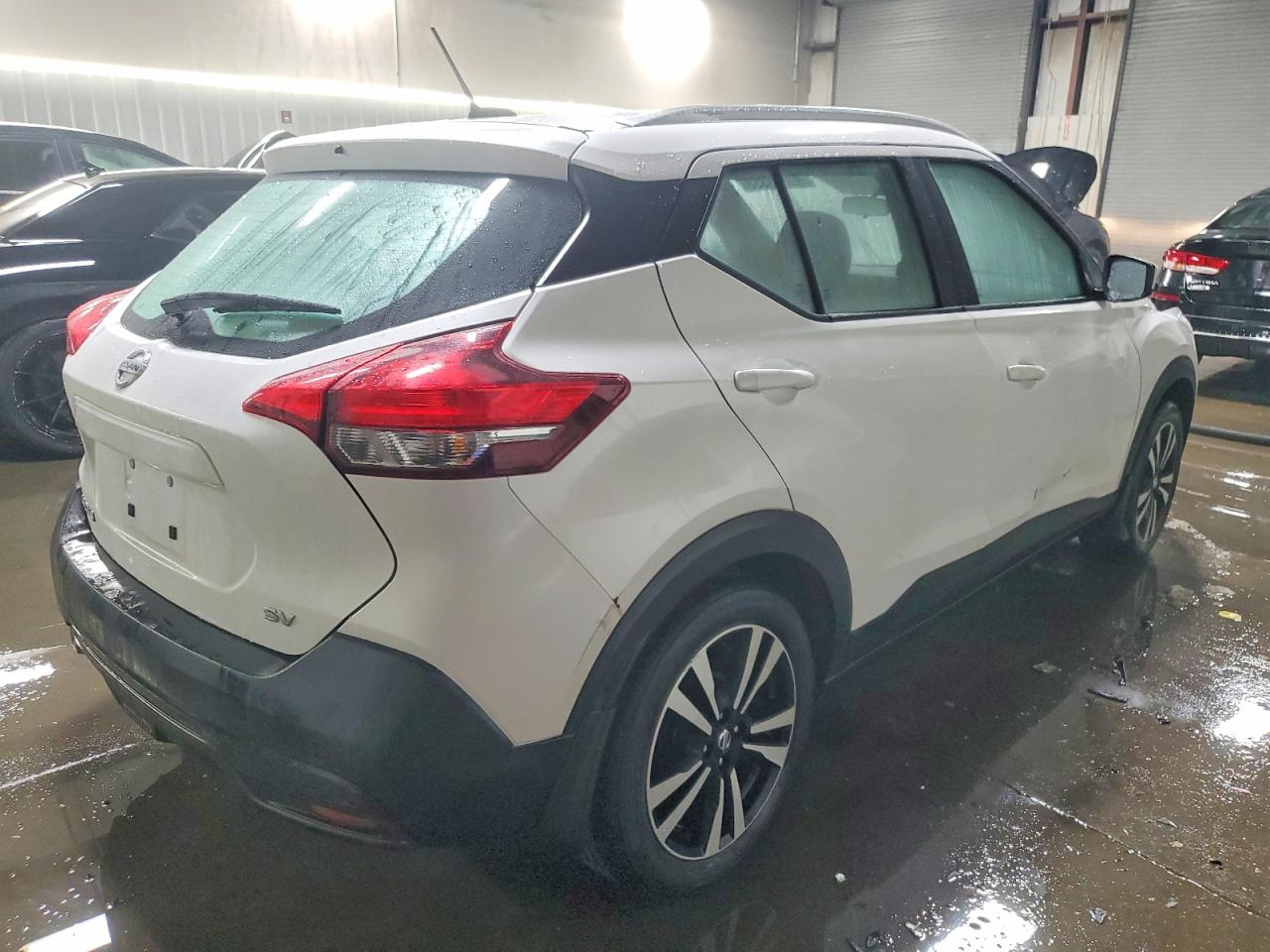 2018 NISSAN KICKS S photo 3