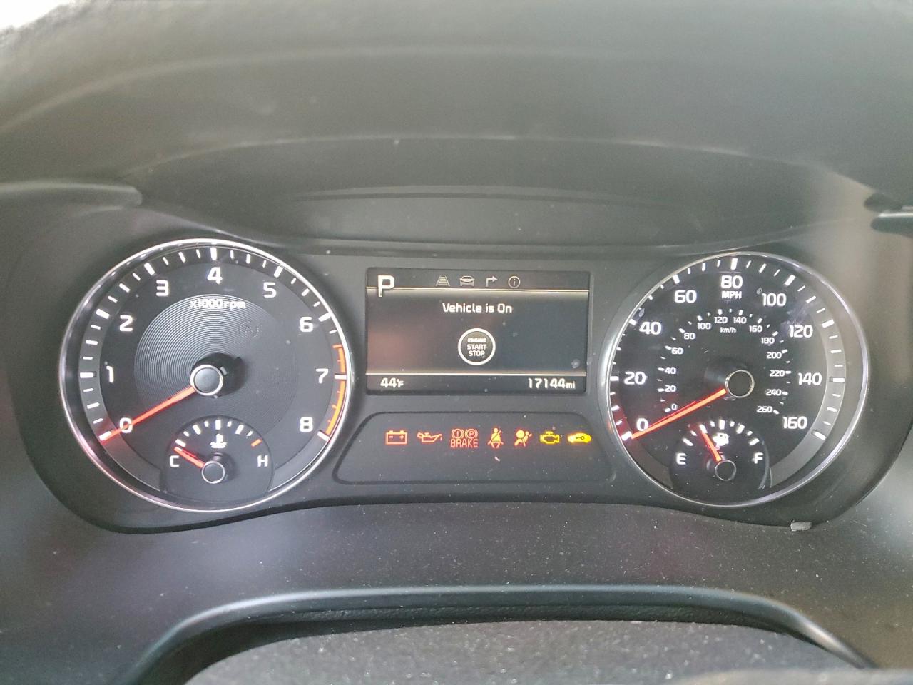 2024 KIA FORTE GT LINE photo 9