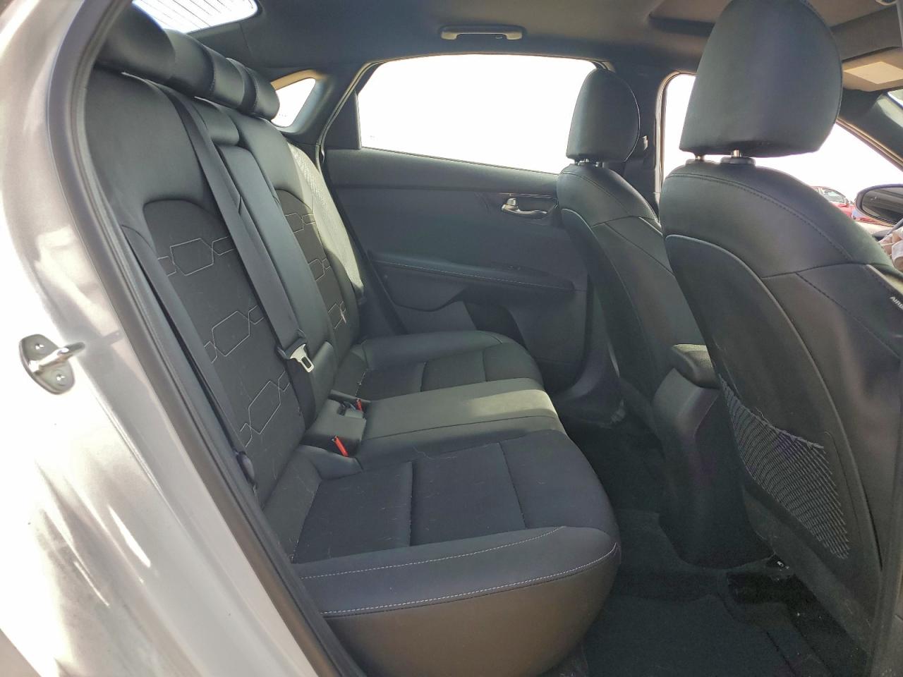 2024 KIA FORTE GT LINE photo 10