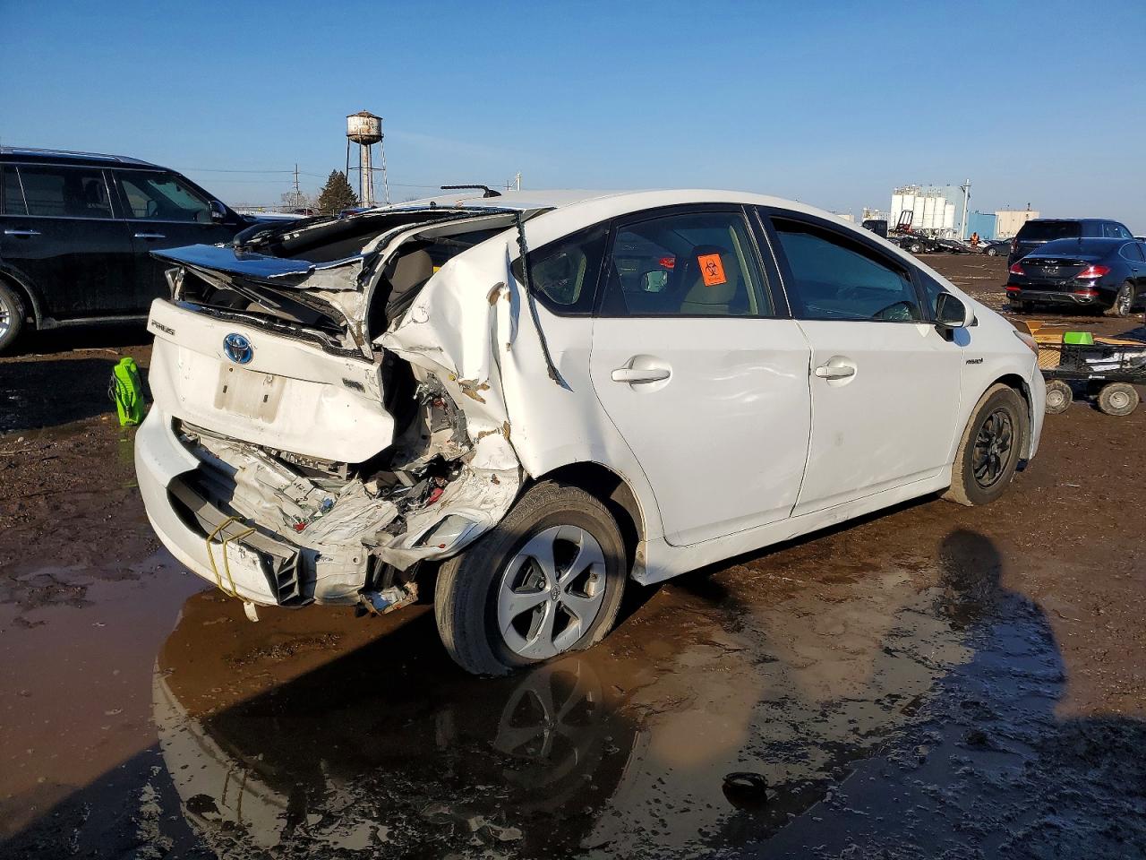 2013 TOYOTA PRIUS photo 3