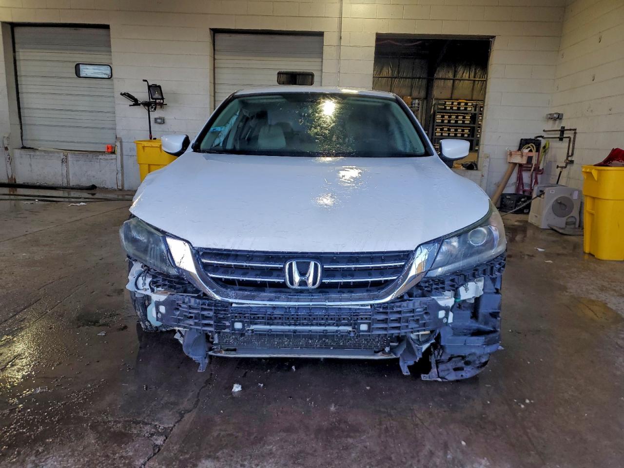 2014 HONDA ACCORD LX photo 5